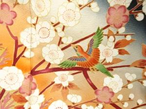 アンティーク　作家物　柴垣に小鳥・梅・桜模様留袖(比翼付き)